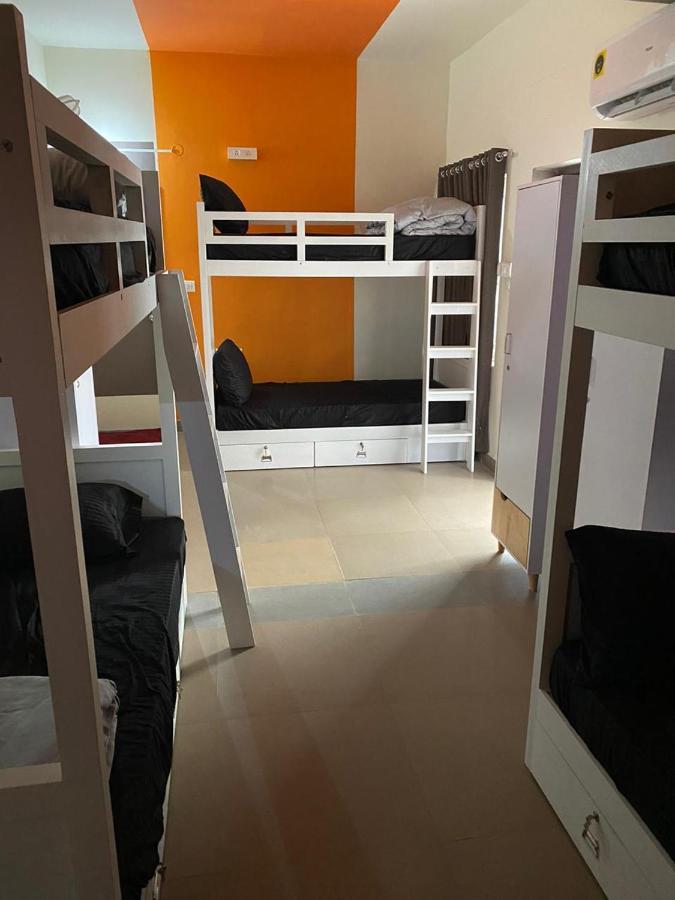 Rove By Boston Living Hostel Hyderabad Exterior photo